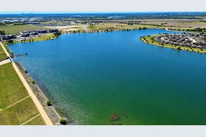 18536 Blue Pond Drive, Pflugerville, TX 78660 - Photo 2