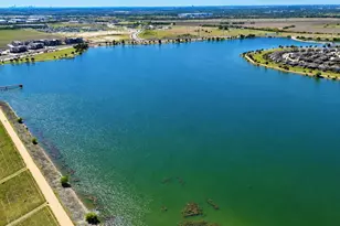 18536 Blue Pond Dr, Pflugerville, TX 78660 - Photo 2
