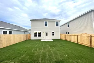 701 Redfish Ln, Hutto, TX 78634 - Photo 10