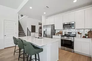 306 Sepulveda St, Hutto, TX 77336 - Photo 8