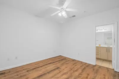 11203 Ranch Road 2222 Road #301, Austin, TX 78730 - Photo 18