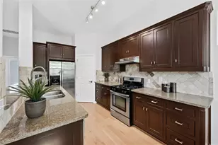 1009 Taulbee Ln, Austin, TX 78757 - Photo 12