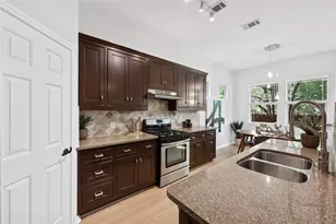 1009 Taulbee Ln, Austin, TX 78757 - Photo 14