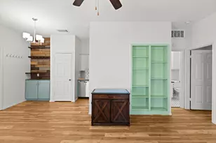 2810 Nueces St, Austin, TX 78705 - Photo 6