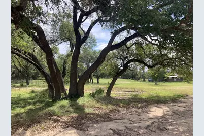 1050 Harmon Hills Road, Dripping Springs, TX 78620 - Photo 4