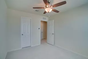 1109 Paradise Cyn Cv, Jarrell, TX 76537 - Photo 16