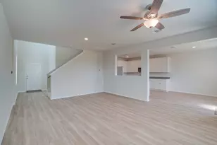 1109 Paradise Cyn Cv, Jarrell, TX 76537 - Photo 6