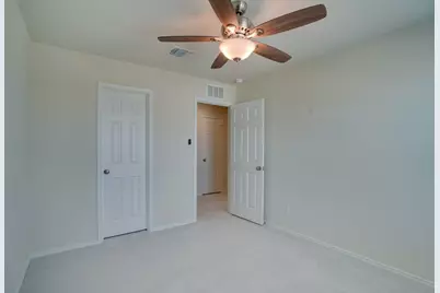 1109 Paradise Canyon Cove, Jarrell, TX 76537 - Photo 16