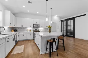 8312 Chrysler Bend, Austin, TX 78744 - Photo 4