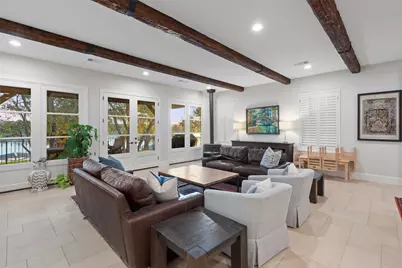 327 Meadowlakes Drive, Meadowlakes, TX 78654 - Photo 10