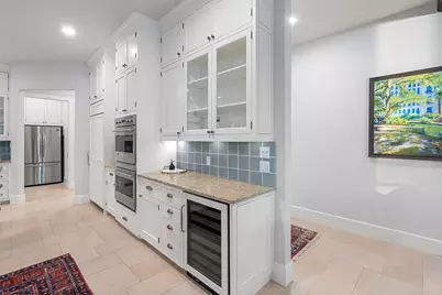 327 Meadowlakes Drive, Meadowlakes, TX 78654 - Photo 6