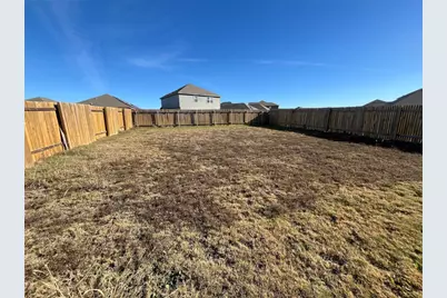 14141 Prospector Way, Elgin, TX 78621 - Photo 16