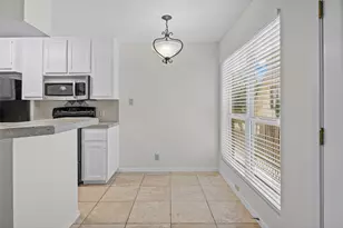 2220 Leon St, Austin, TX 78705 - Photo 4