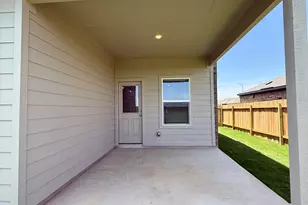 306 Camargue Dr, Hutto, TX 78634 - Photo 30