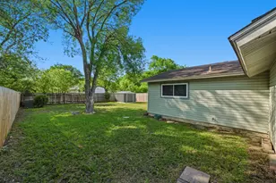5613 Jacaranda Dr, Austin, TX 78744 - Photo 28