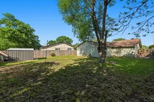 5613 Jacaranda Dr, Austin, TX 78744 - Photo 26