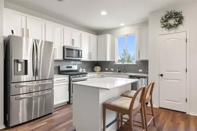 290 Bayberry Circle, Buda, TX 78610 - Photo 6