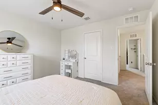 290 Bayberry Cir, Buda, TX 78610 - Photo 22