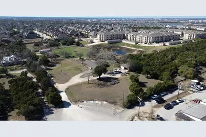 561 Woodview Drive, Leander, TX 78641 - Photo 4