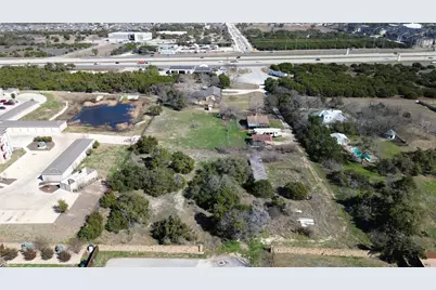 561 Woodview Drive, Leander, TX 78641 - Photo 6