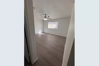 6910 Circle S Road #B, Austin, TX 78745 - Photo 6