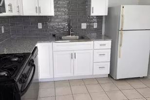 6910 Circle S Rd, Austin, TX 78745 - Photo 2