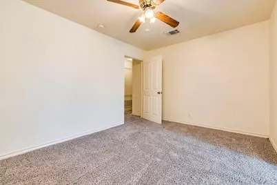126 Sandstone Drive #F, Jarrell, TX 76537 - Photo 12