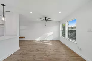 2124 Burton Dr, Austin, TX 78741 - Photo 12