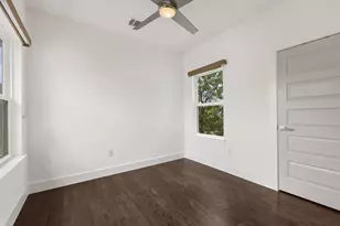 513 W Croslin St, Austin, TX 78752 - Photo 28