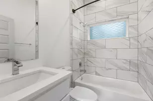 513 W Croslin St, Austin, TX 78752 - Photo 24