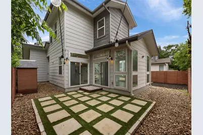 513 W Croslin Street #B, Austin, TX 78752 - Photo 18