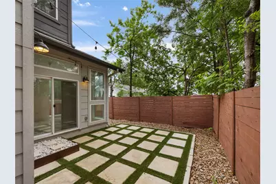 513 W Croslin Street #B, Austin, TX 78752 - Photo 34