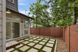 513 W Croslin St, Austin, TX 78752 - Photo 34