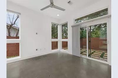 513 W Croslin Street #B, Austin, TX 78752 - Photo 6