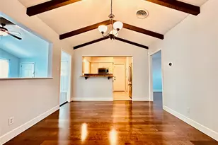 103 Prince Dr, Austin, TX 78752 - Photo 6