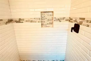 103 Prince Dr, Austin, TX 78752 - Photo 20