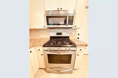 103 Prince Drive, Austin, TX 78752 - Photo 10