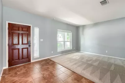 7813 Squirrel Hollow Drive, Georgetown, TX 78628 - Photo 4