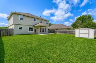7813 Squirrel Hollow Dr, Georgetown, TX 78628 - Photo 16