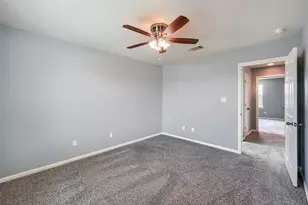 7813 Squirrel Hollow Dr, Georgetown, TX 78628 - Photo 12