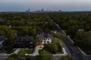 4911 Duval St, Austin, TX 78751 - Photo 36