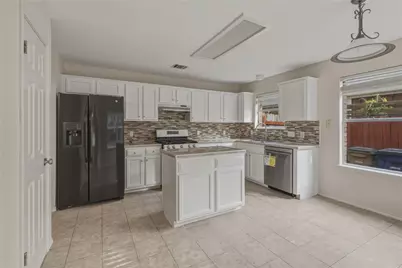 9341 Bernoulli Drive, Austin, TX 78748 - Photo 2