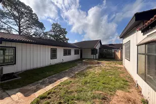 2520 Hwy 304, Smithville, TX 78957 - Photo 8