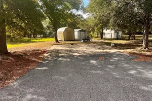 173 Misty Ln, Cedar Creek, TX 78612 - Photo 16