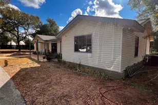 173 Misty Ln, Cedar Creek, TX 78612 - Photo 18