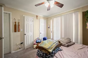 501 W 26th St, Austin, TX 78705 - Photo 12