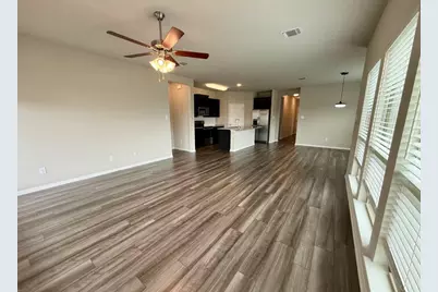 5060 Dickinson Loop, Belton, TX 76513 - Photo 2