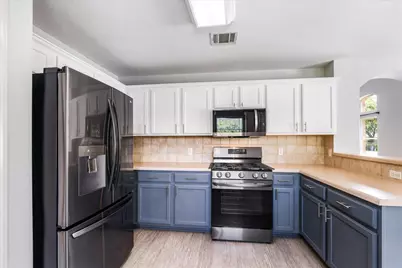 1515 Dillon Lake Bend, Leander, TX 78641 - Photo 8