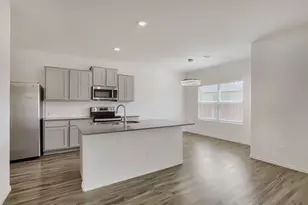 125 Guardian Angel Ct, Jarrell, TX 76537 - Photo 6