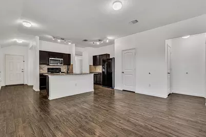 12304 Jamie Drive, Manor, TX 78653 - Photo 8